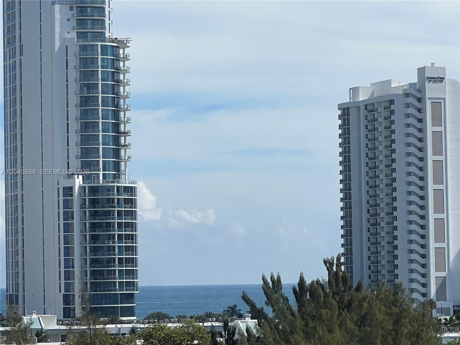 17600 N Bay Rd # N902, Sunny Isles Beach FL 33160