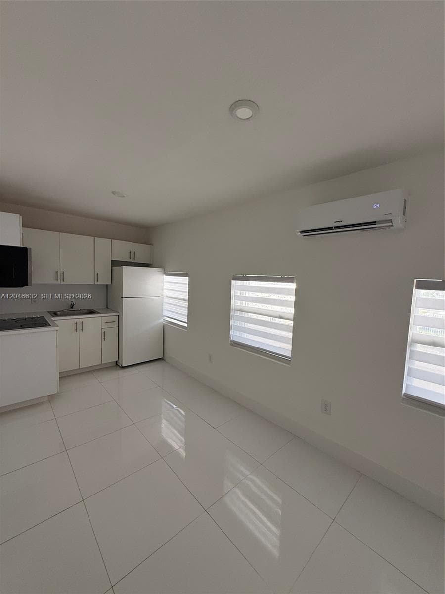 6716 NW 6th Ave # 2, Miami, FL 33150