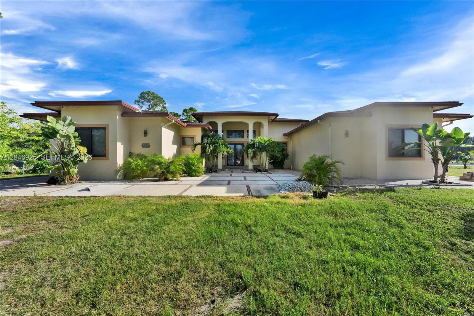 13085 N 78th Pl N, Loxahatchee FL 33412