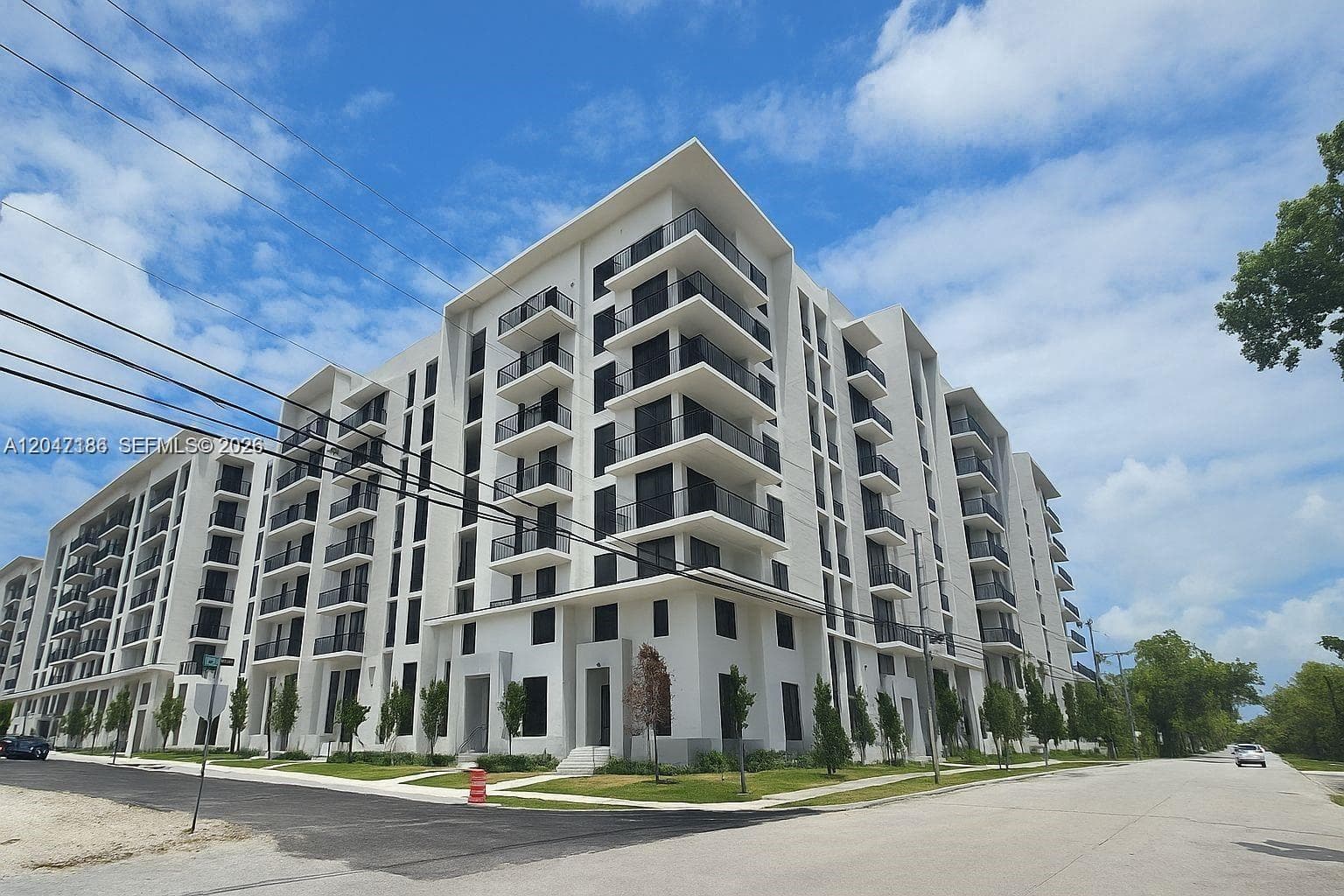 1155 NE 126th St # 302, North Miami, FL 33161