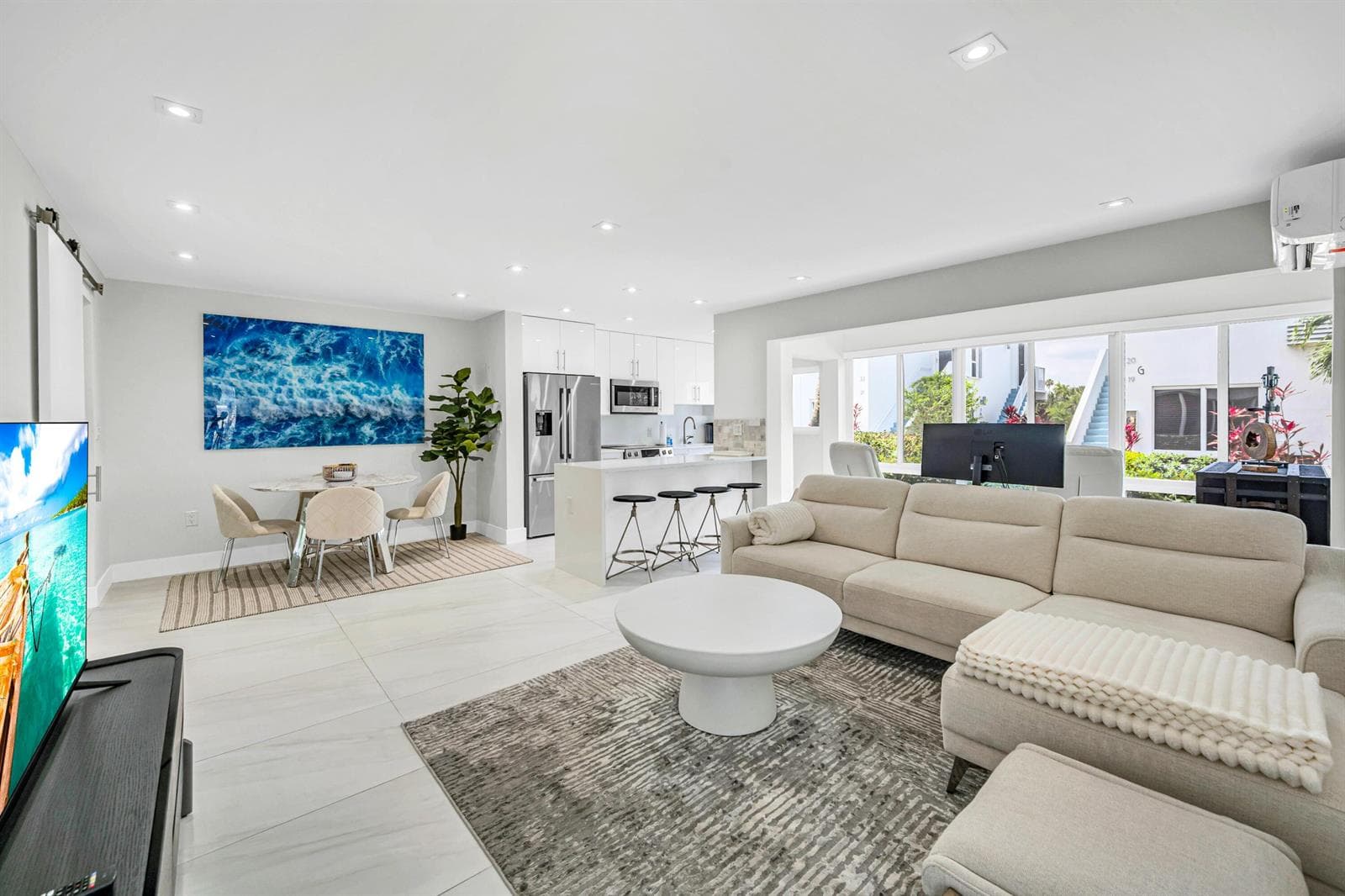 425 Bayshore Drive # 15, Fort Lauderdale FL 33304