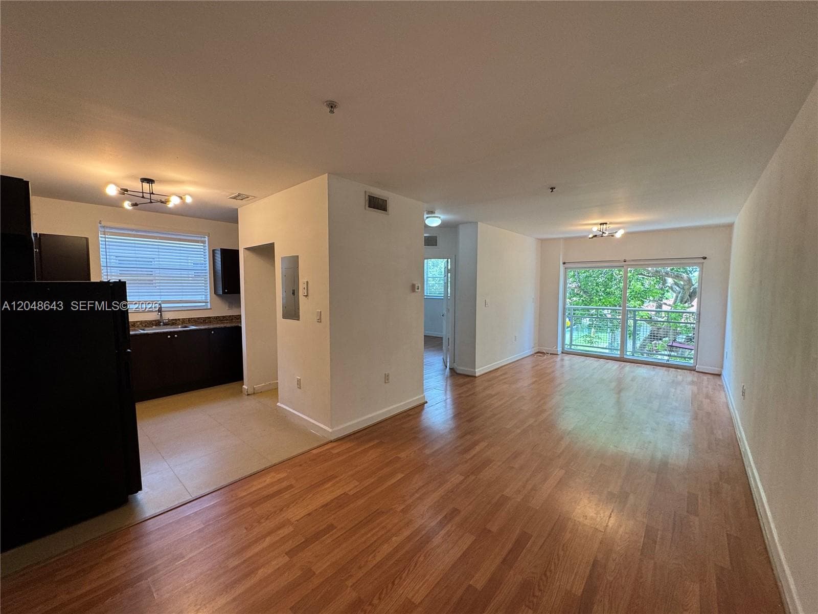 529 NE 62nd St # 203, Miami, FL 33138