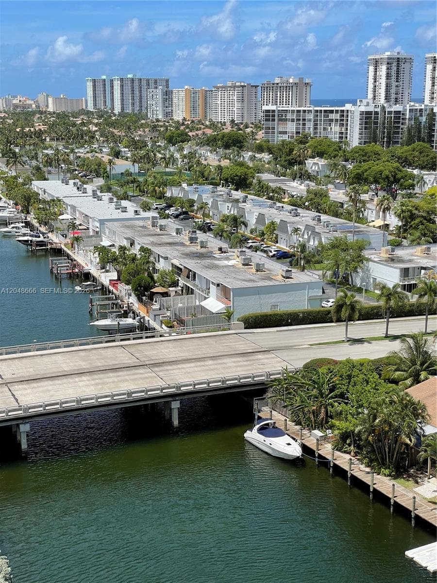 2500 PARKVIEW DR # 1405, Hallandale Beach FL 33009