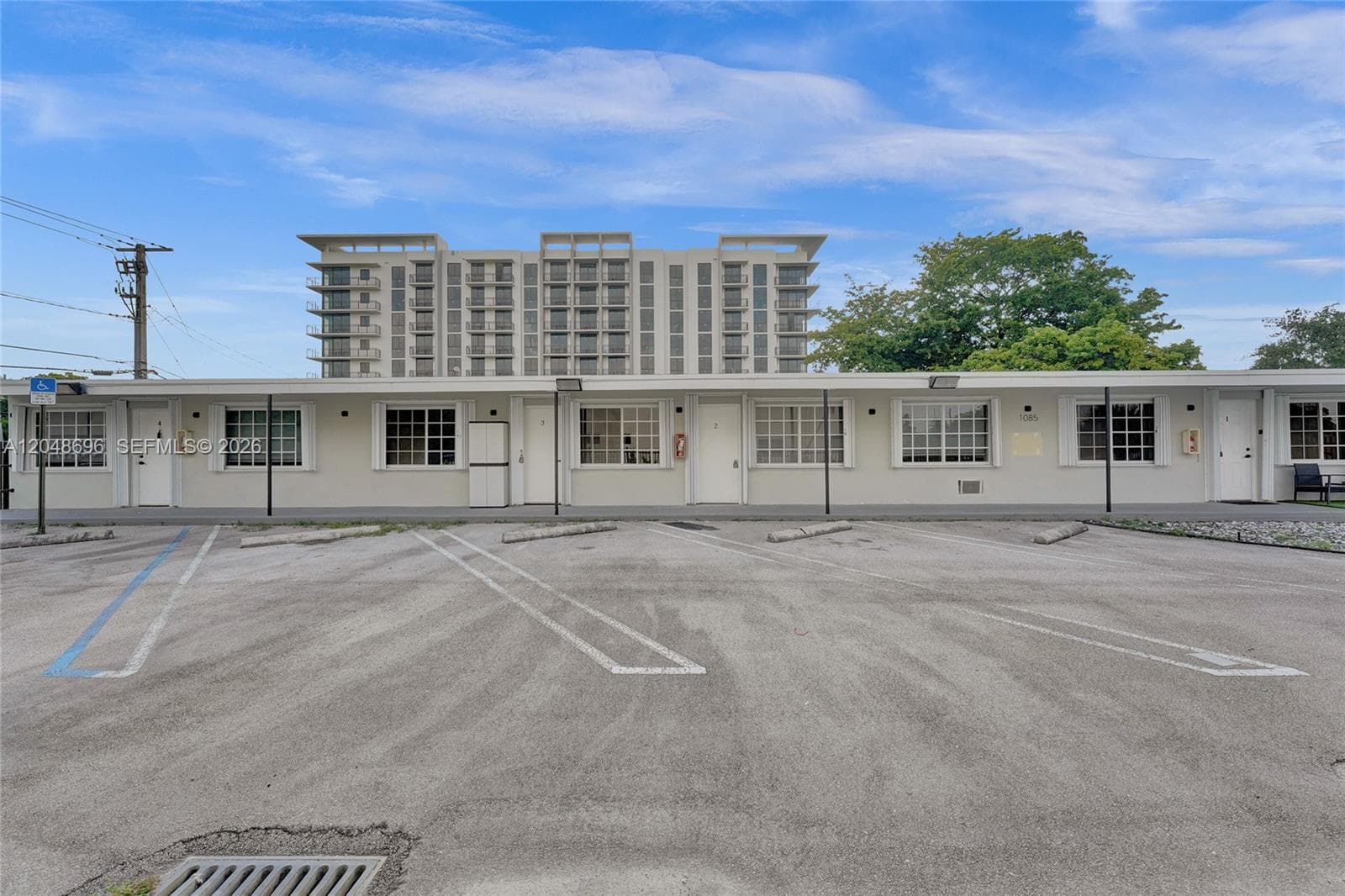 1085 NE 126th St # 3, North Miami, FL 33161