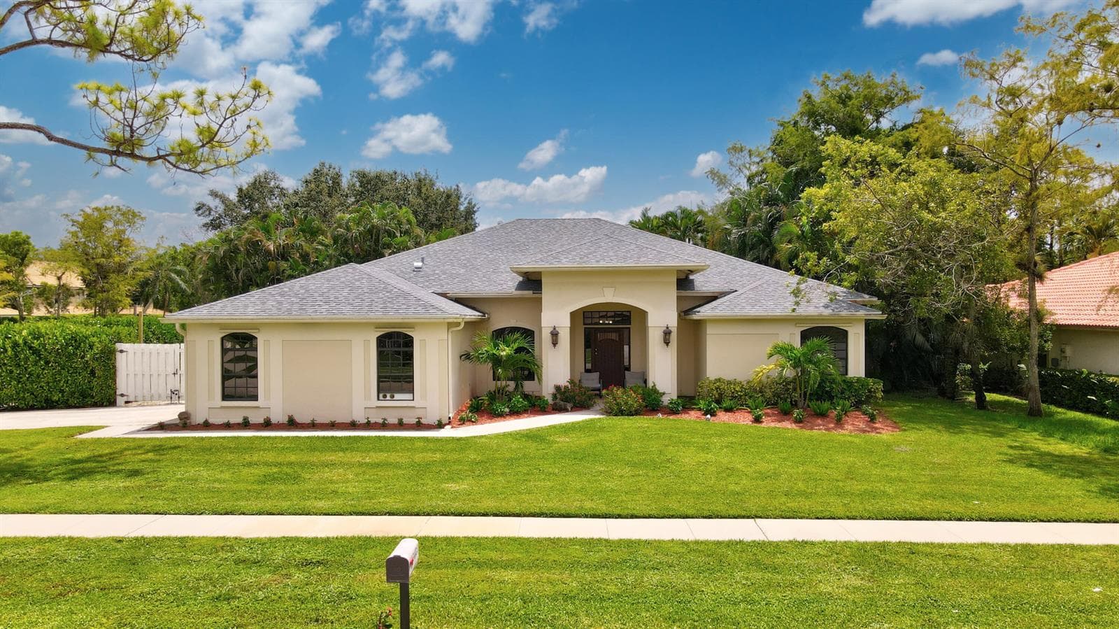 13823 Callington Drive, Wellington FL 33414