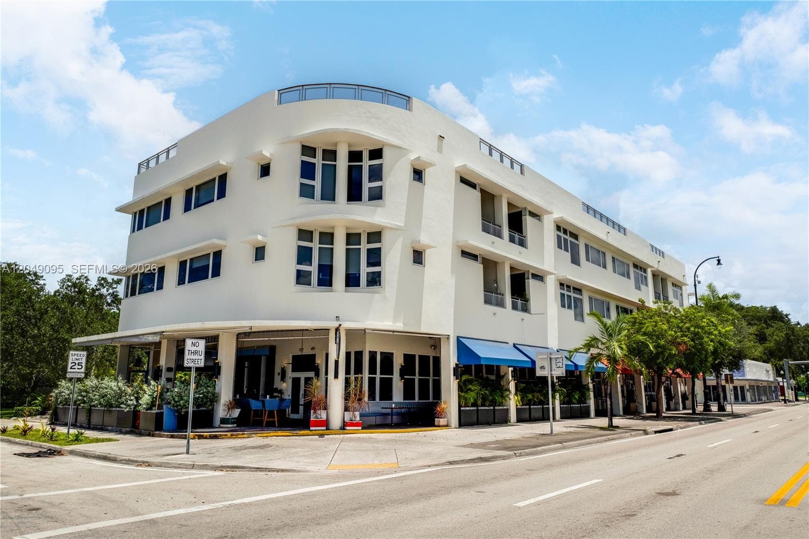6701 Biscayne Blvd # 204, Miami, FL 33138