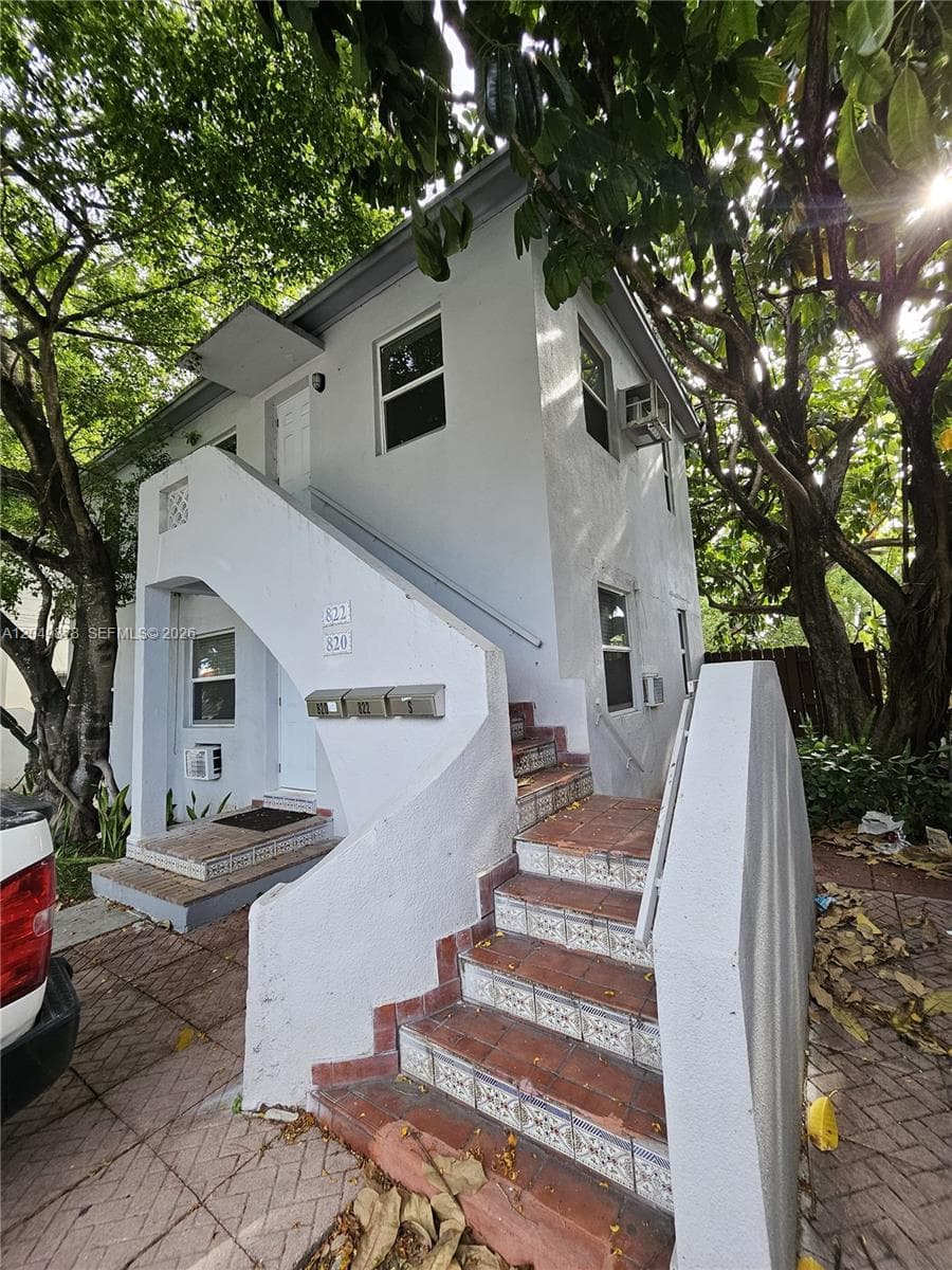 822 SW 31st Ave # 822, Miami, FL 33135
