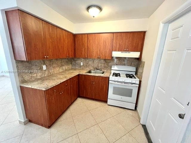 696 NE 85th St # 1, Miami, FL 33138