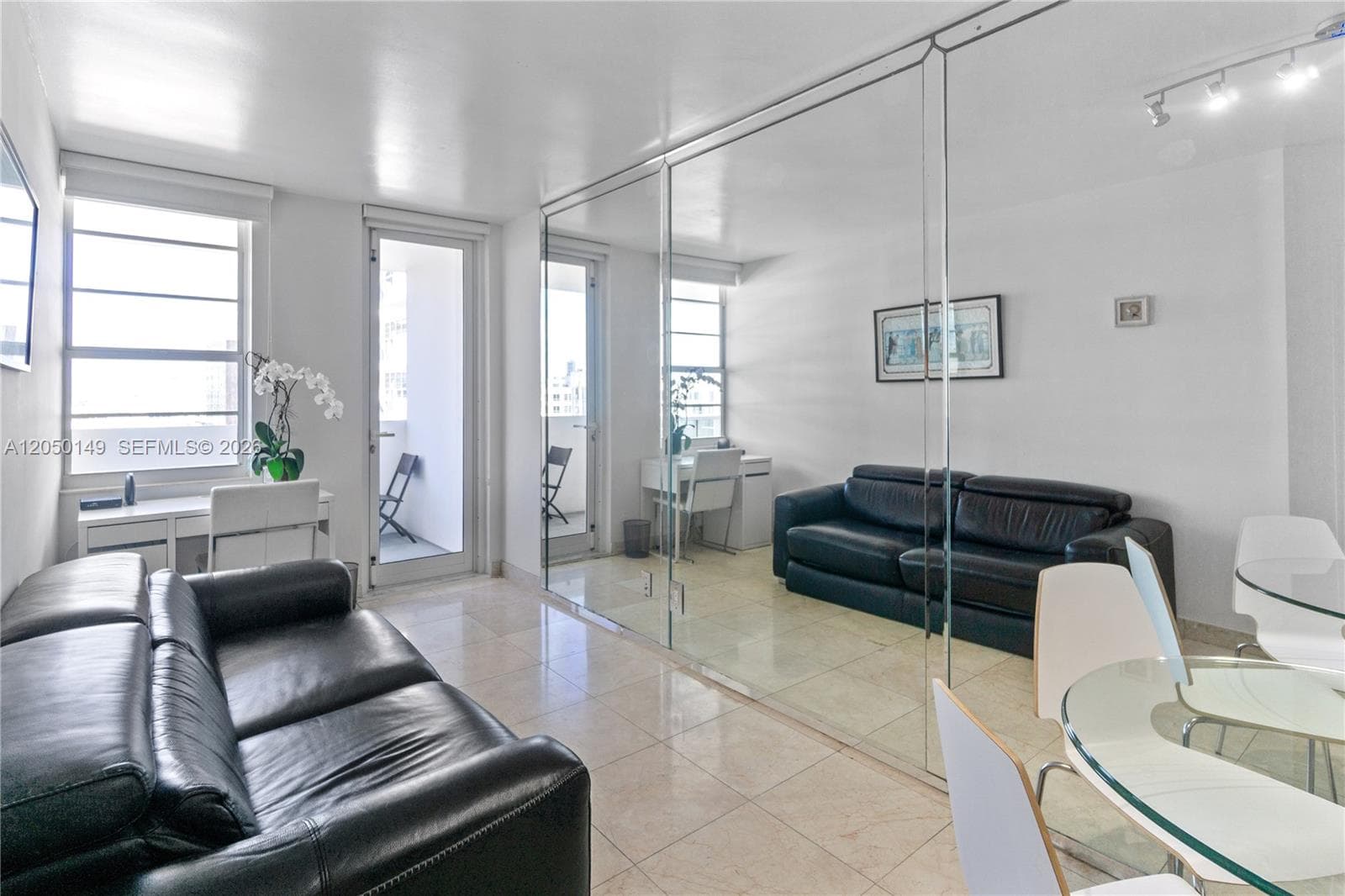 100 Lincoln Rd # 1020, Miami Beach, FL 33139