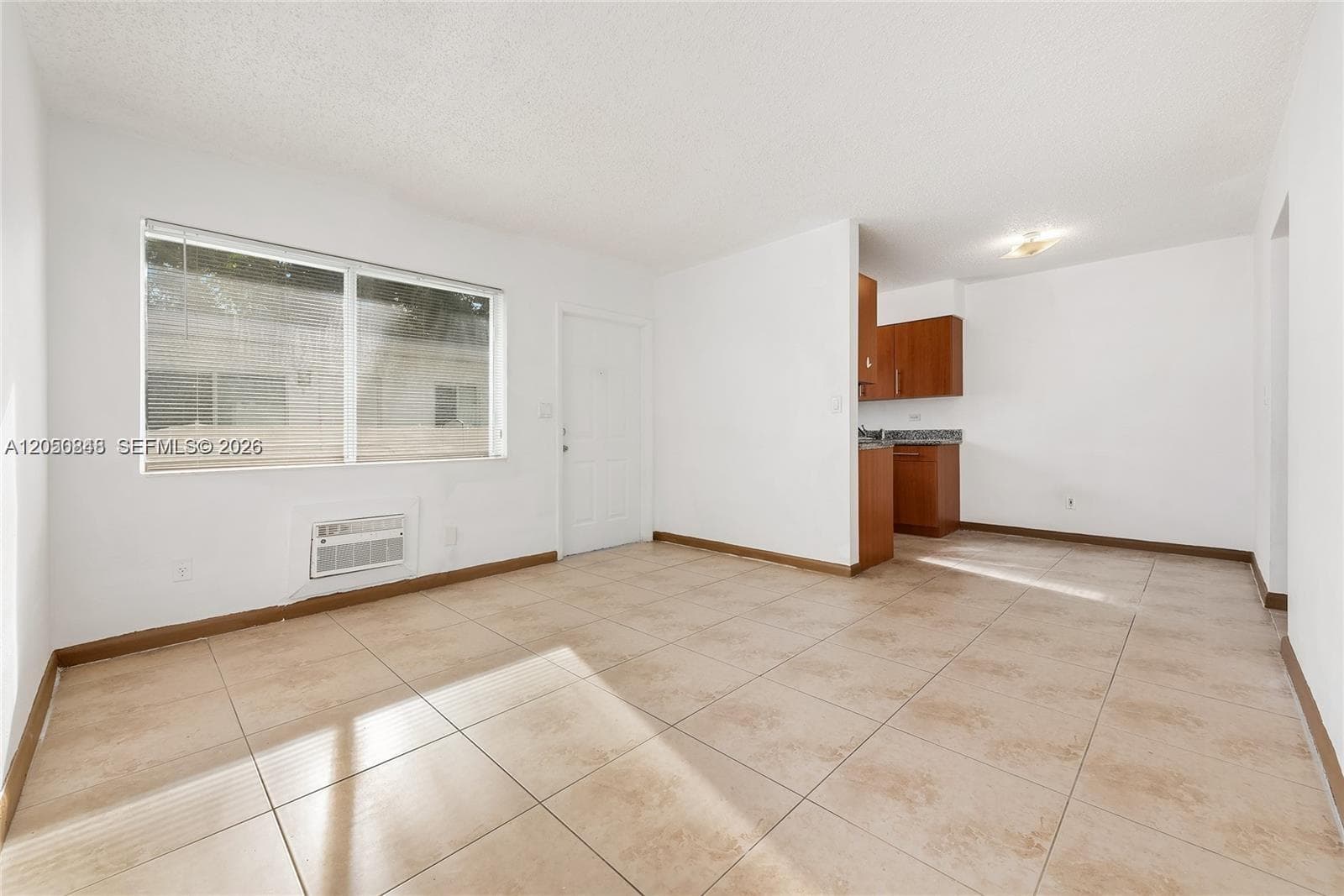 932 Moffett St # 6, Hallandale Beach FL 33009