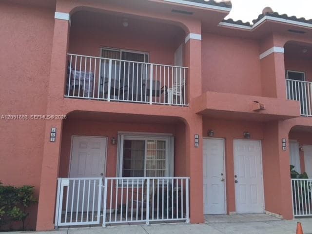 5810 W 18th Ln # 208, Hialeah, FL 33012