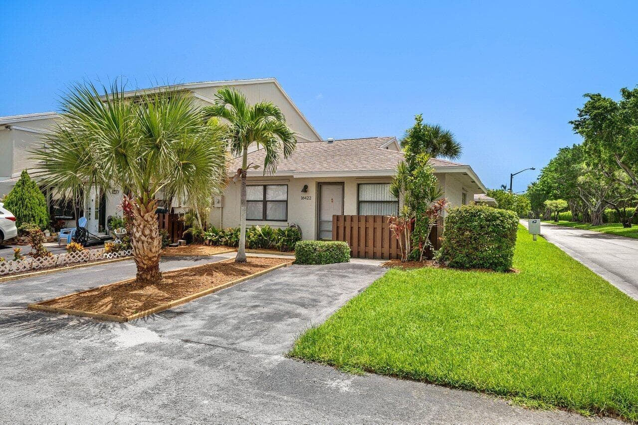 16422 Straw Way, Delray Beach FL 33484