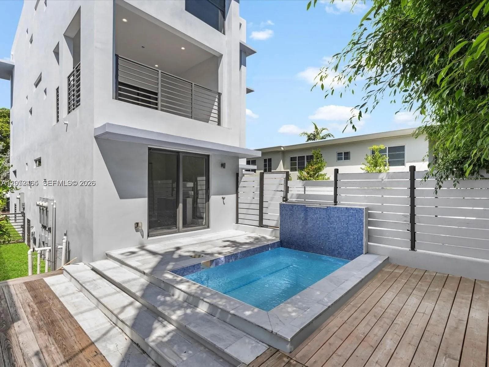 1134 71st St # 3, Miami Beach FL 33141
