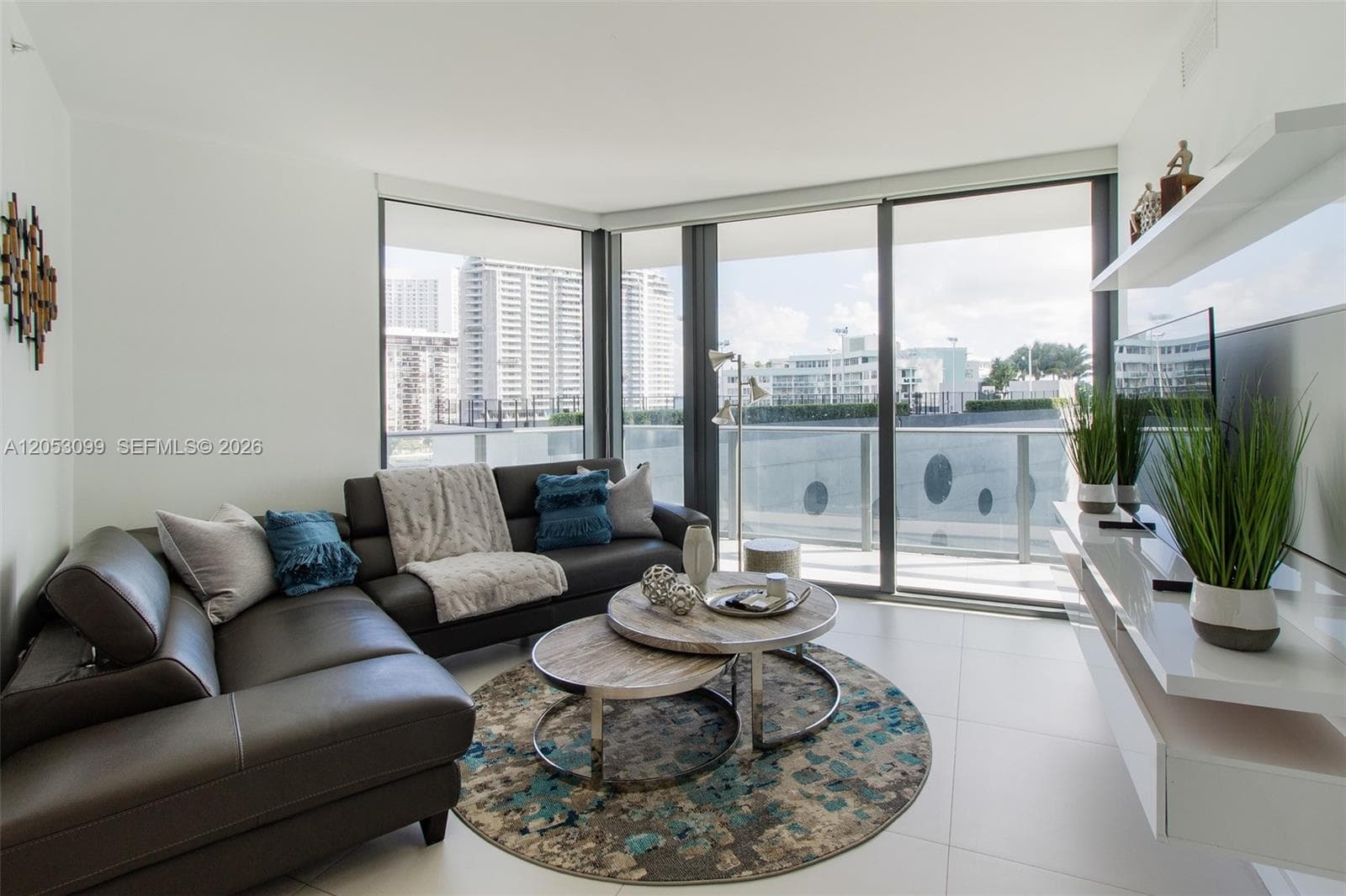 501 NE 31st St # 701, Miami, FL 33137