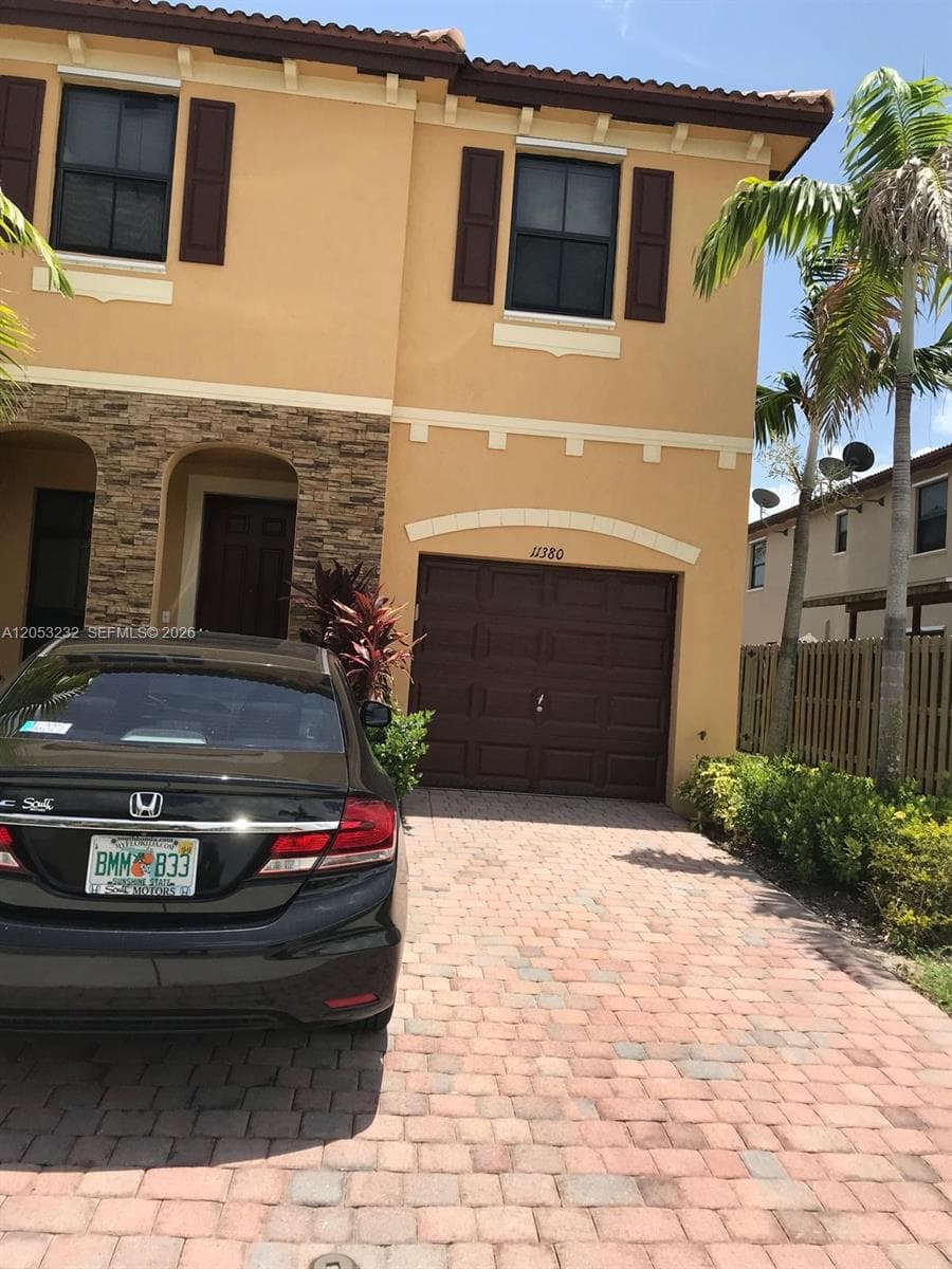 11380 SW 233rd St, Homestead FL 33032