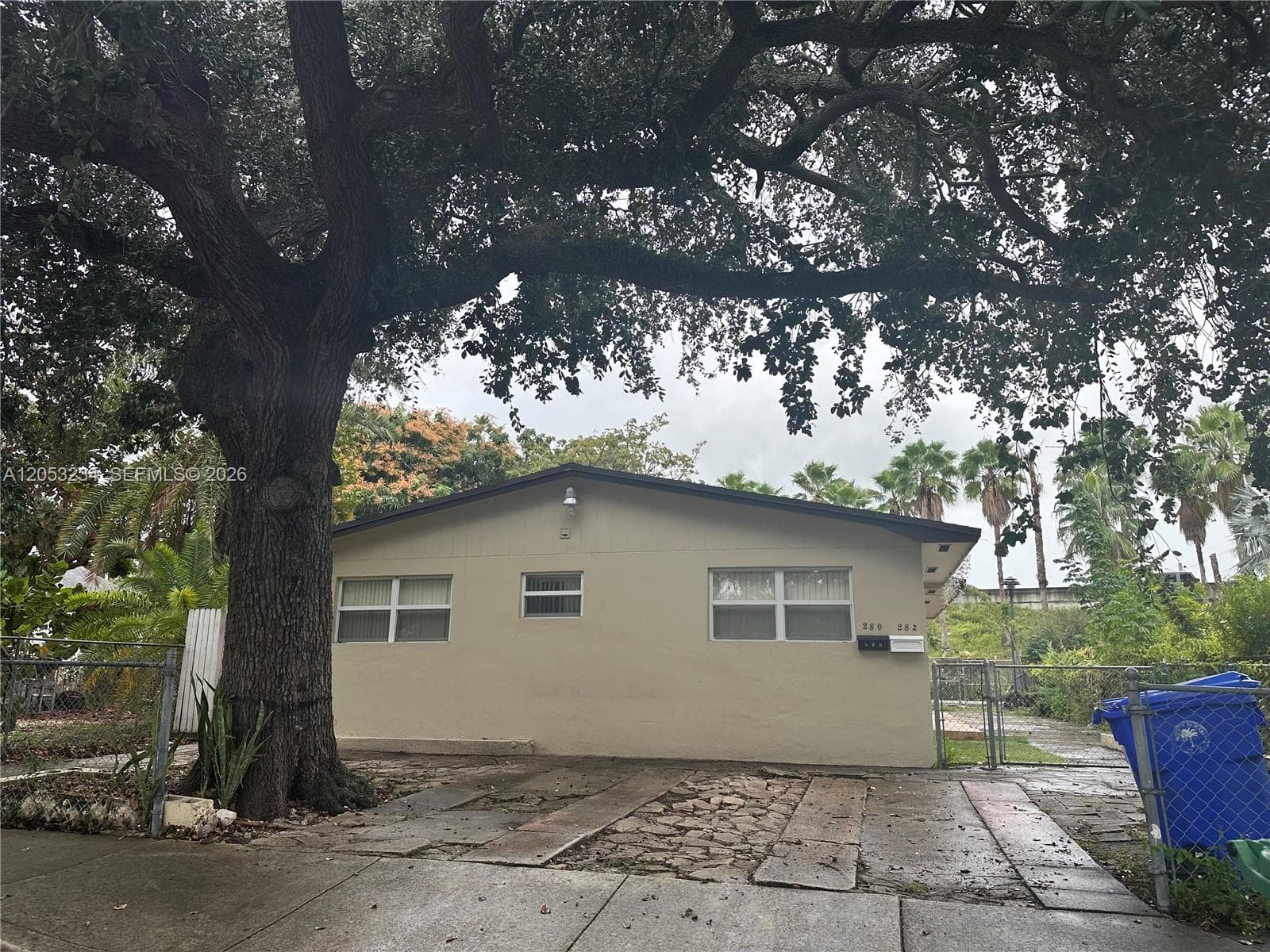 280 NW 39th St # *, Miami, FL 33127