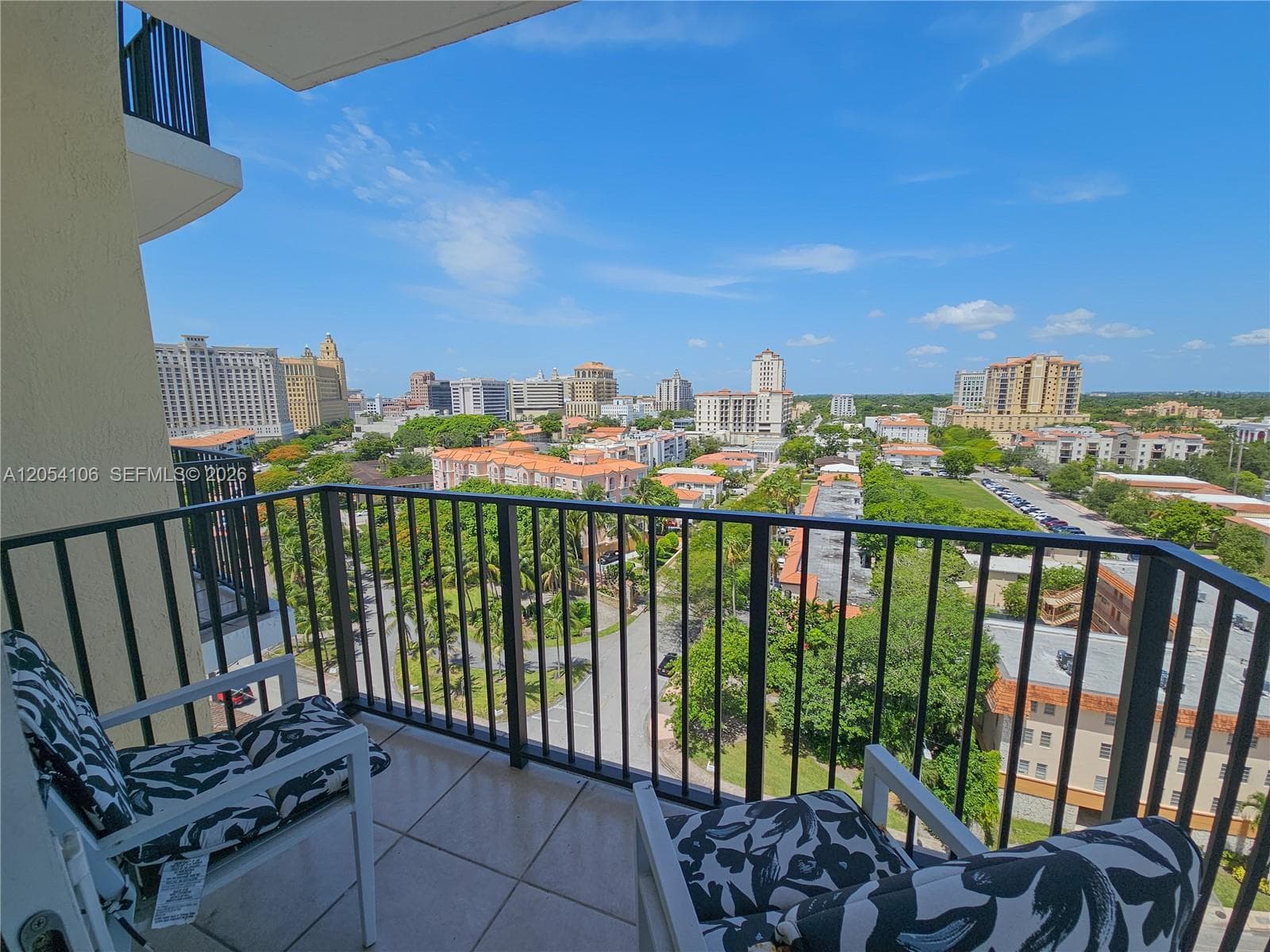 1627 SW 37th Ave # 802, Miami, FL 33145