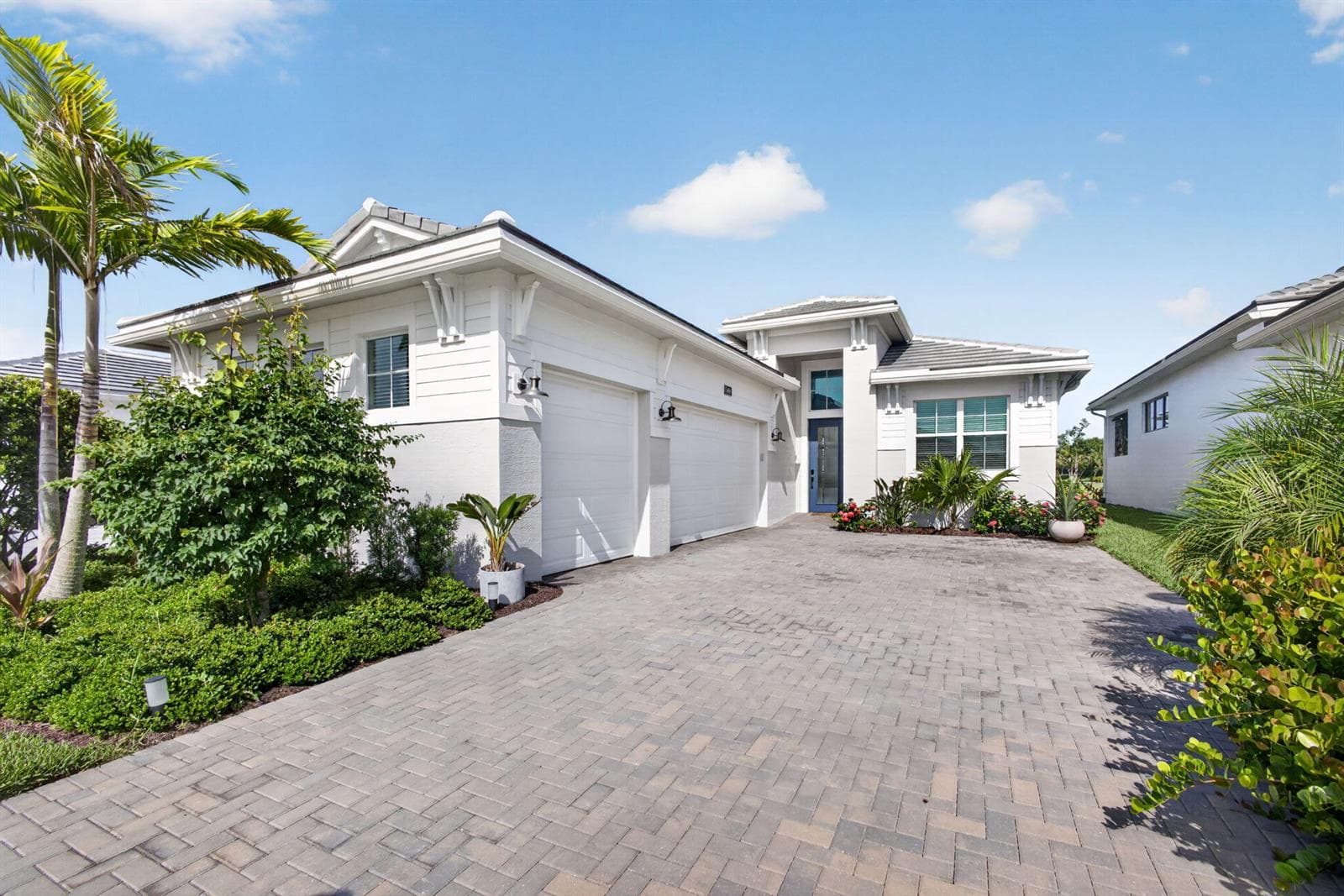 5469 Hutchinson Way, Westlake FL 33470