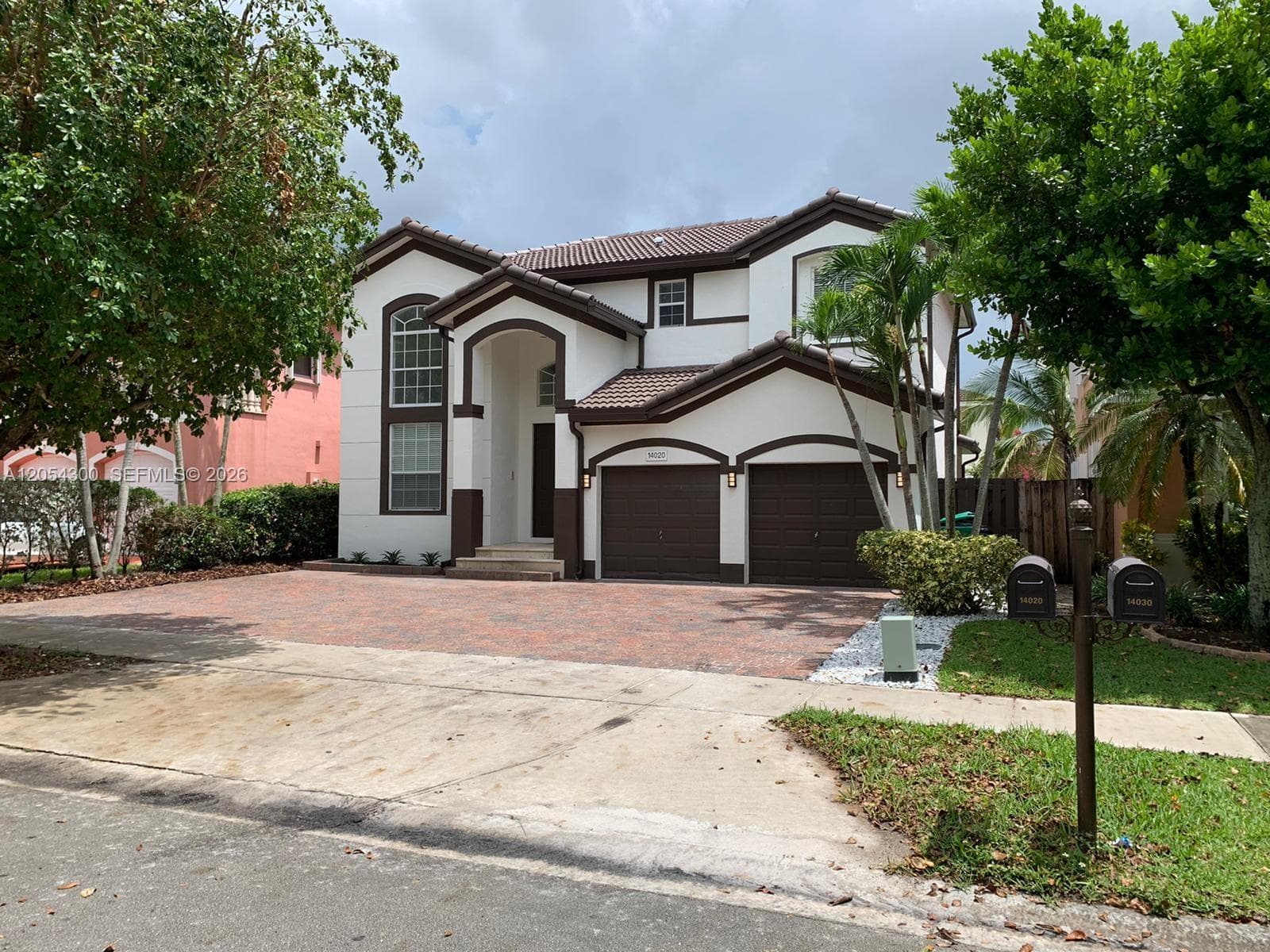14020 SW 152nd Ter, Miami, FL 33177
