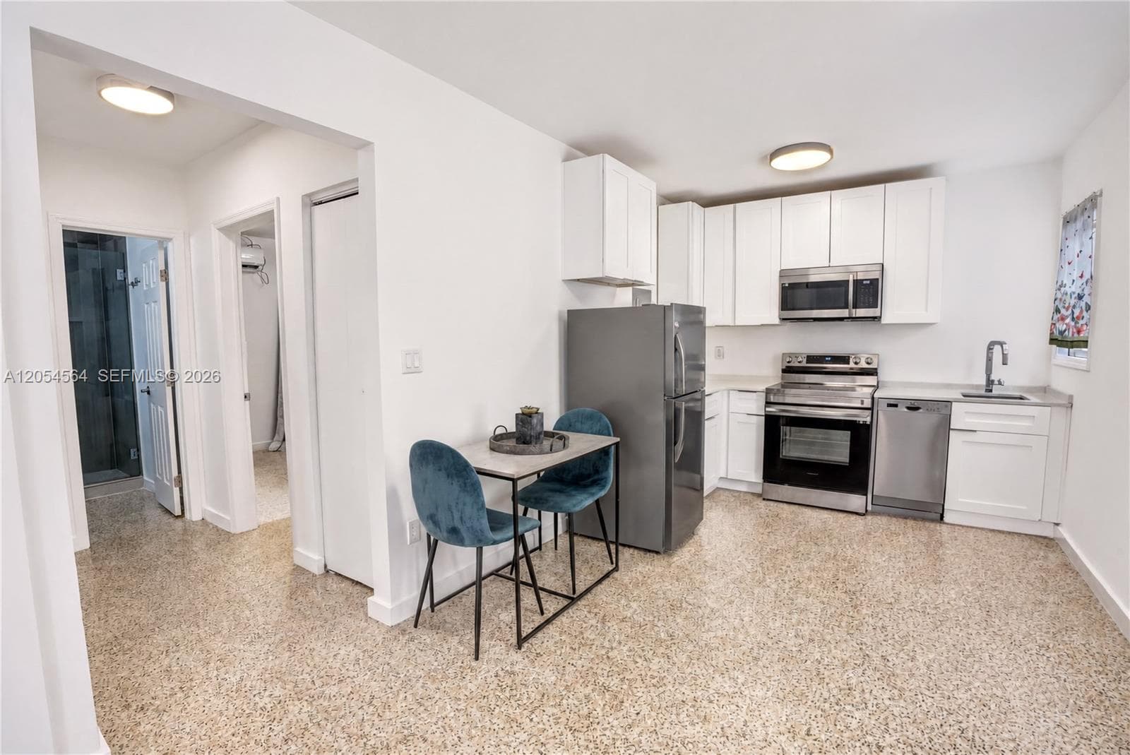 421 75th St # 1, Miami Beach FL 33141