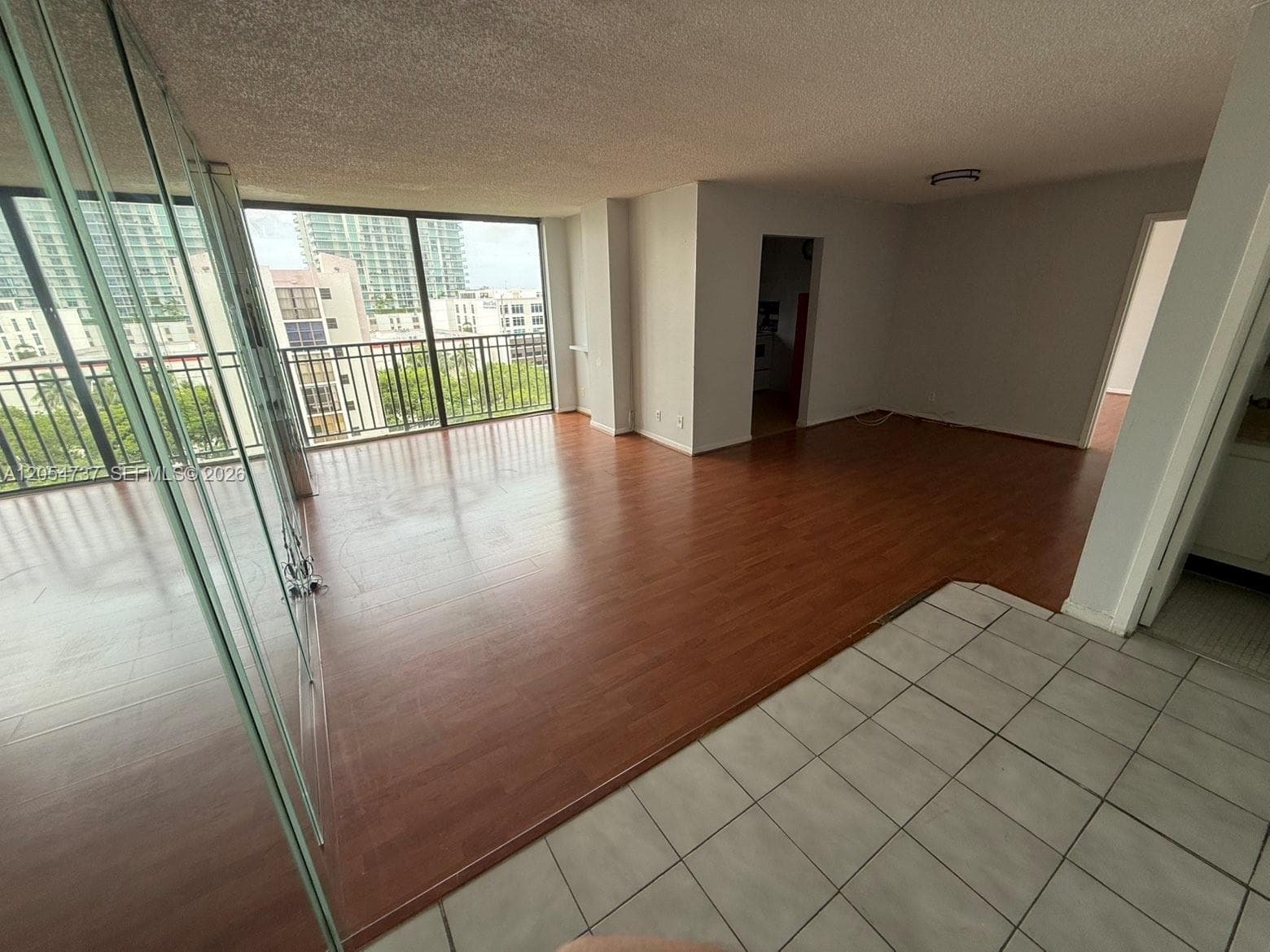 16919 N Bay Rd # 912, Sunny Isles Beach FL 33160
