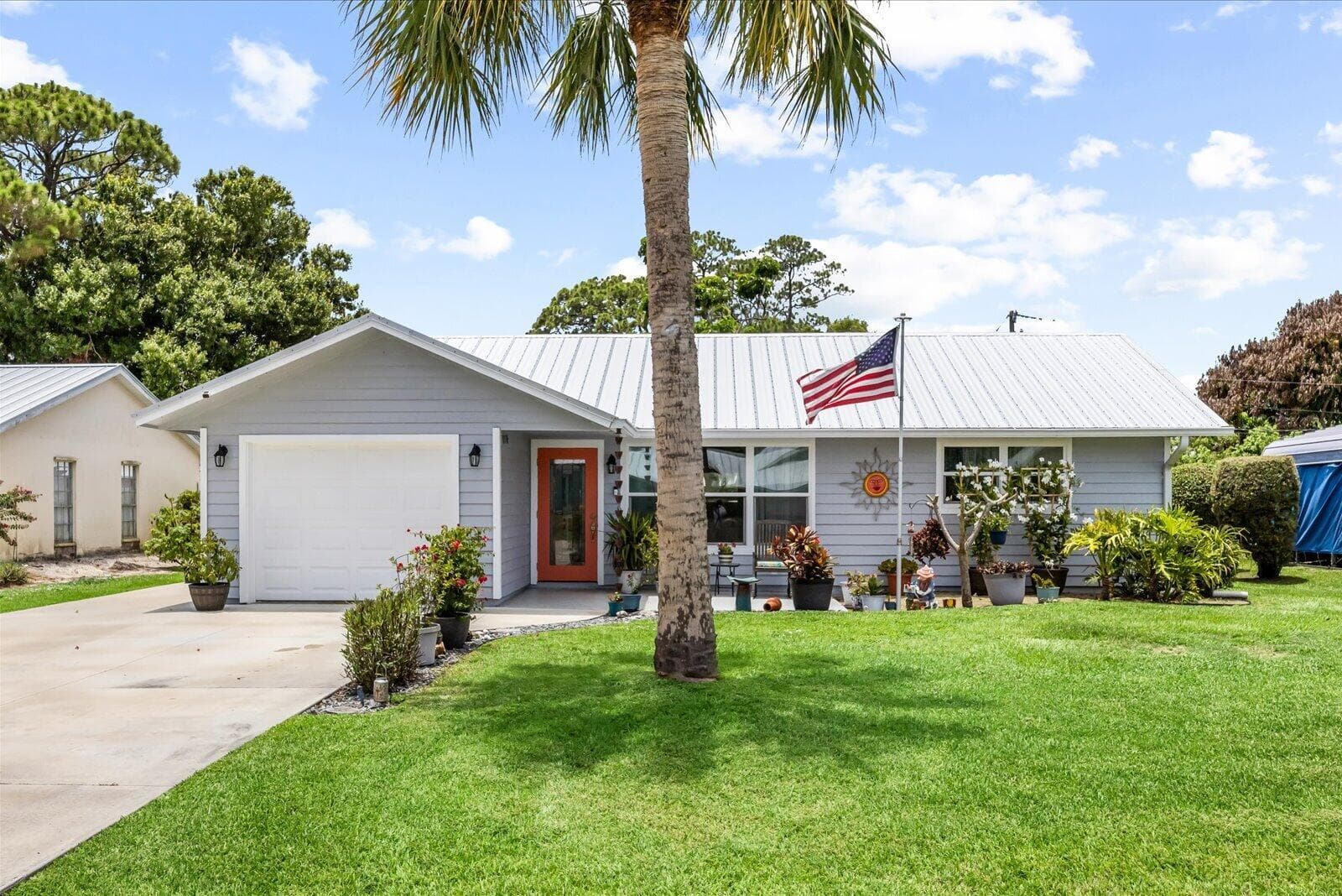 215 19th Avenue, Vero Beach FL 32962