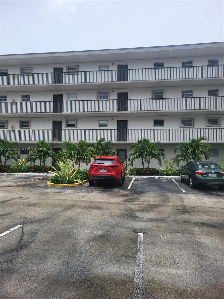14140 SW 84th St # 110-H, Miami, FL 33183