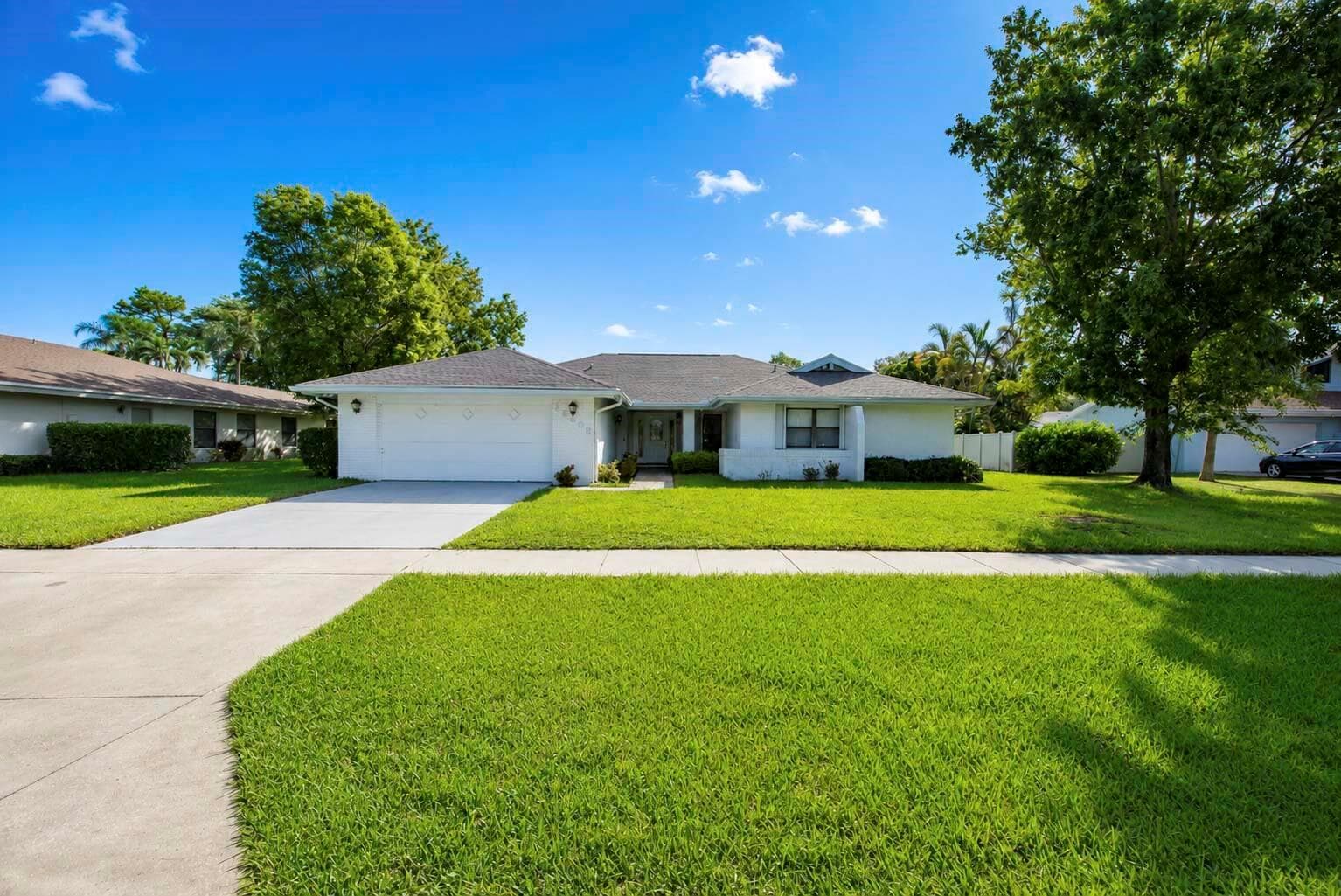 12403 Westhall Place, Wellington FL 33414