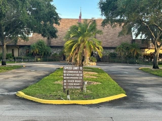 115 Fox Rd # 2-41, Hollywood FL 33024