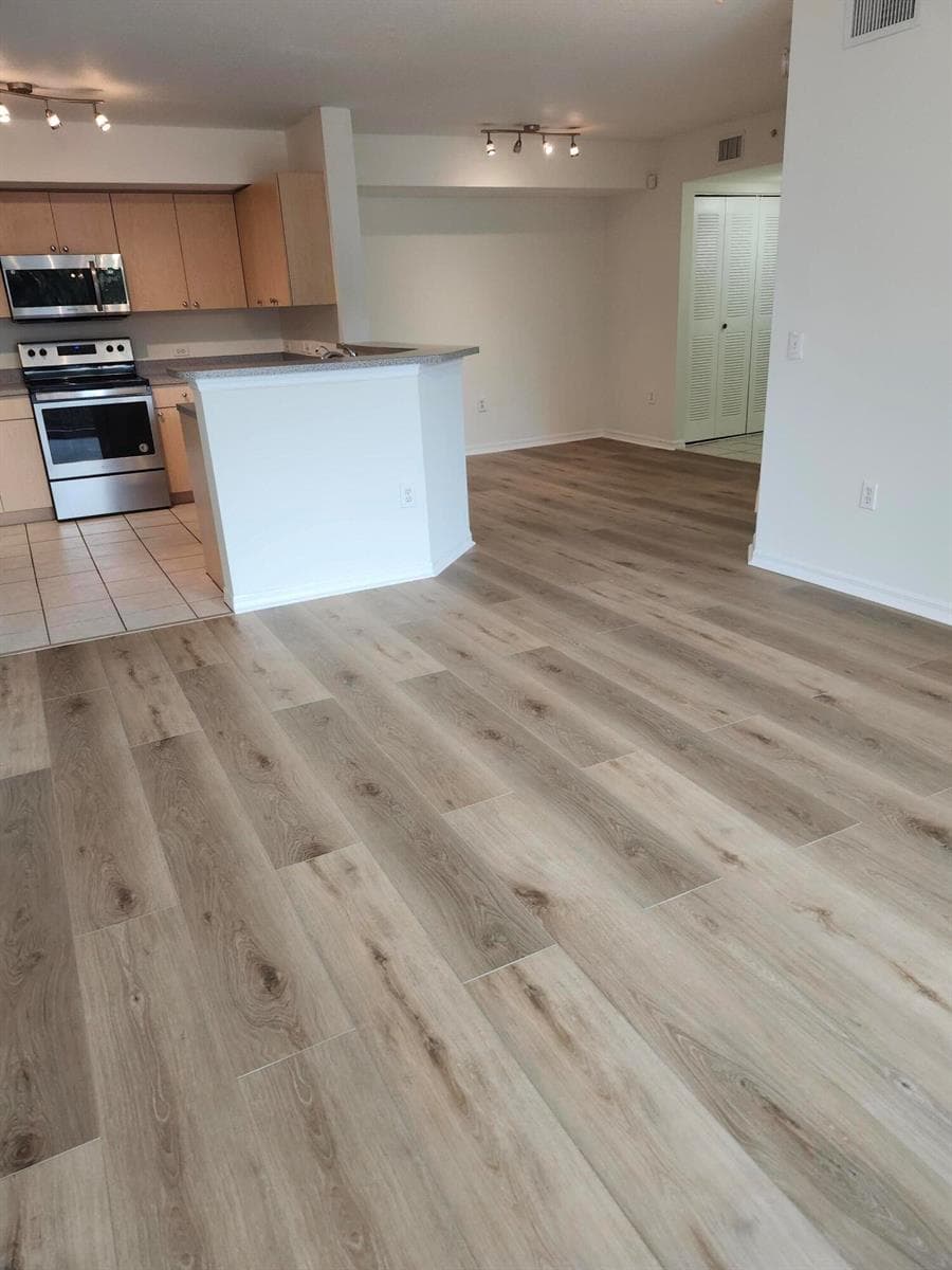 1009 VILLA Lane, Boynton Beach FL 33435
