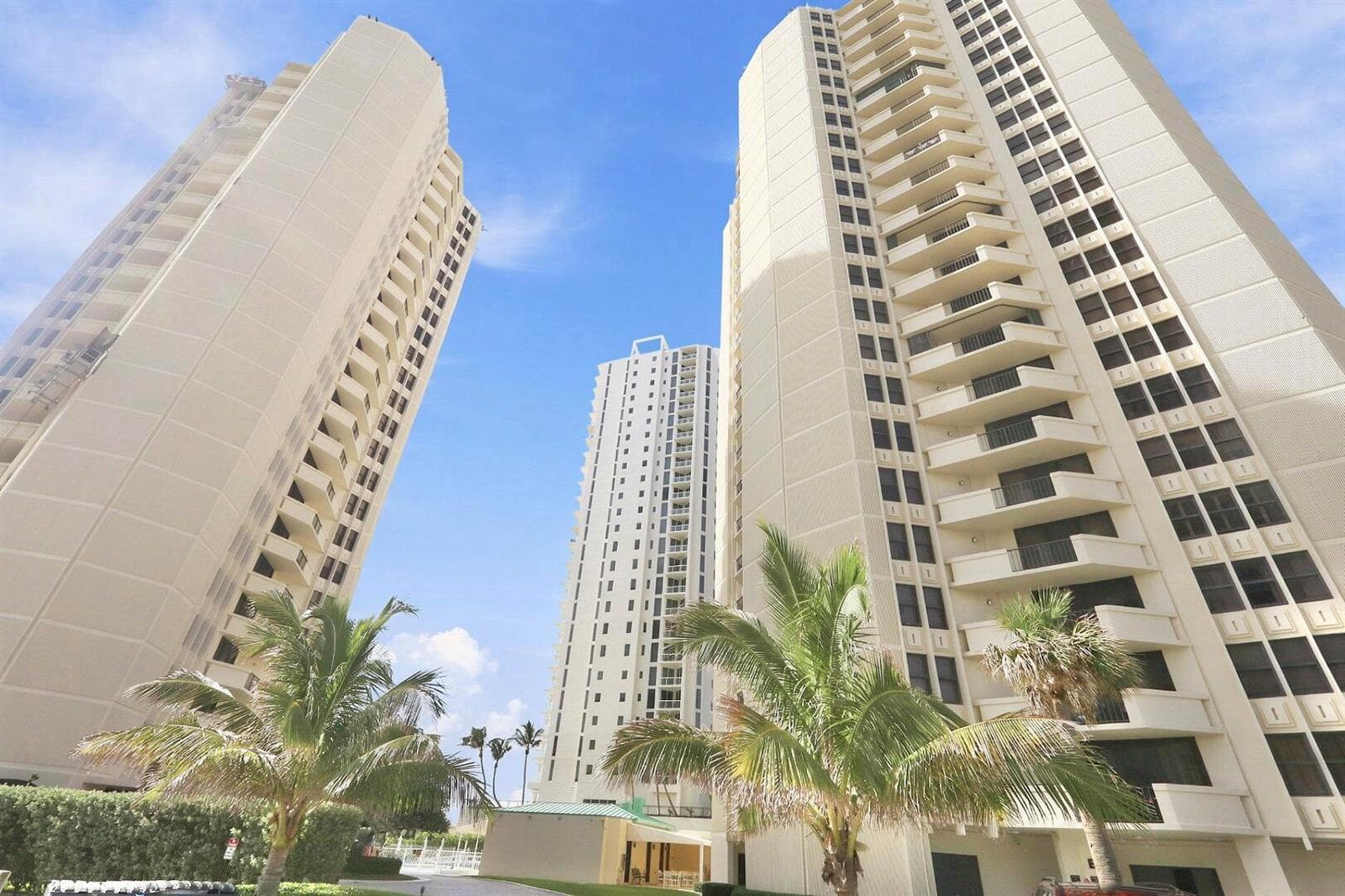 2800 N OCEAN # 4A, Singer Island FL 33404