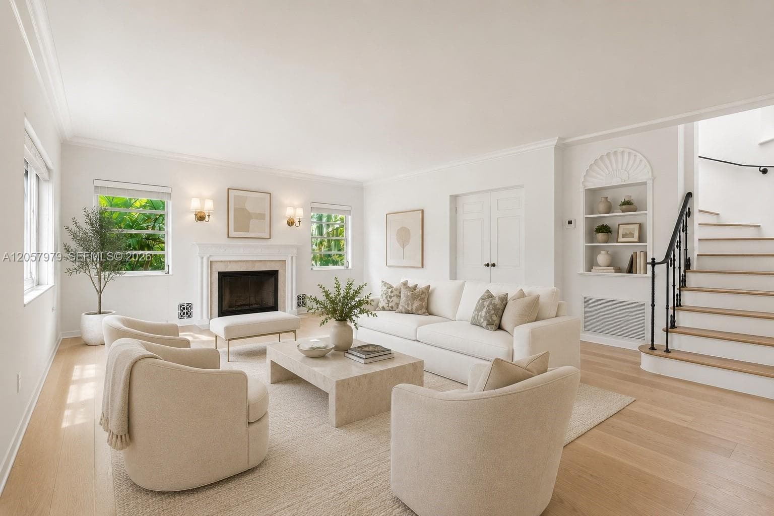 5842 Alton Rd, Miami Beach FL 33140