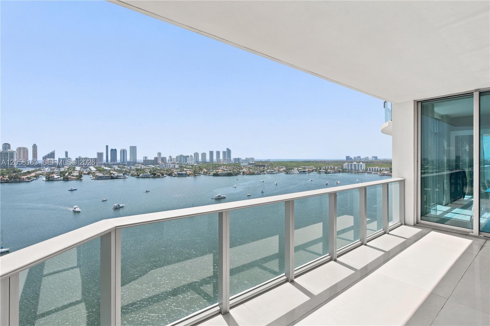 17301 Biscayne Blvd # 2010, North Miami Beach FL 33160
