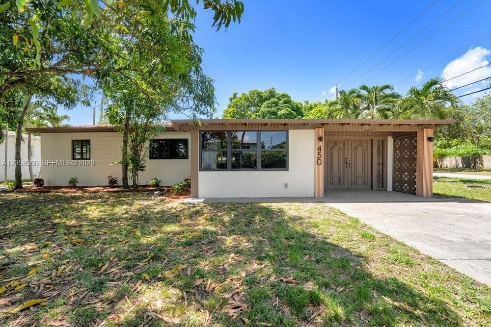 450 NW 140th St, Miami FL 33168
