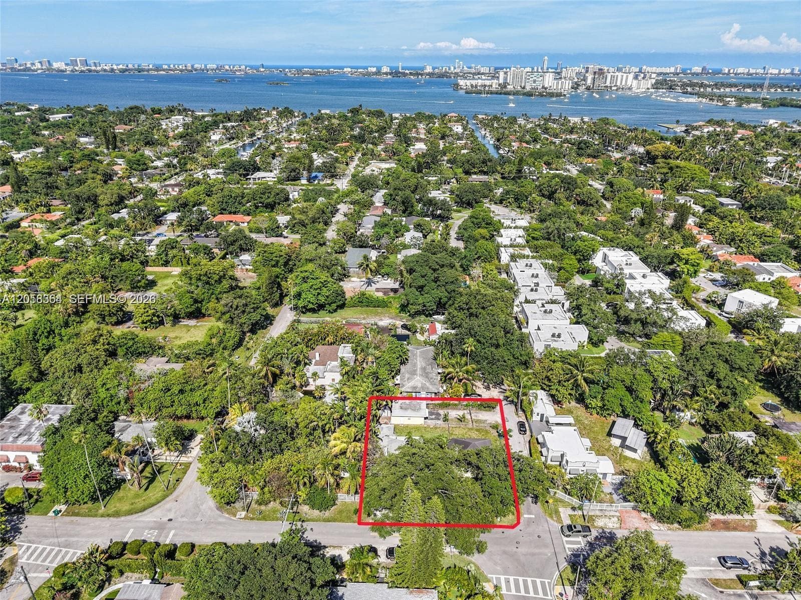8701 NE 8th Ct, Miami FL 33138