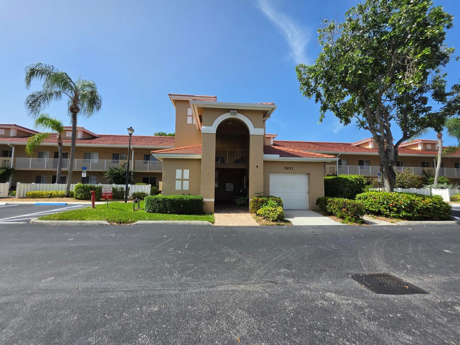 5951 REGAL GLEN Drive # 104, Boynton Beach FL 33437