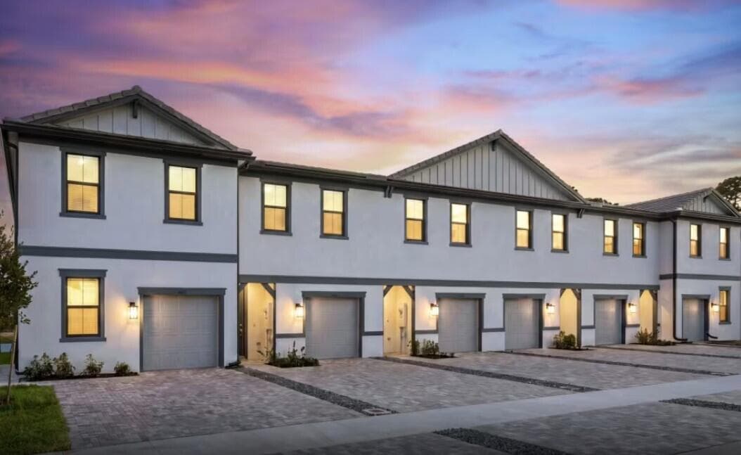 4226 Efendi Drive # 29, Lantana FL 33462