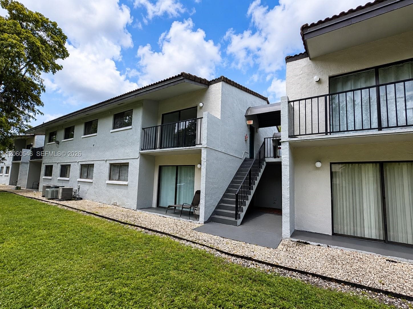 7095 NW 179th St # 209, Hialeah FL 33015