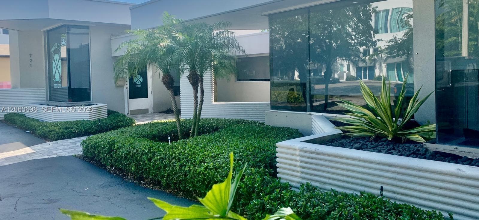 721 NE 3rd Ave, Fort Lauderdale FL 33304