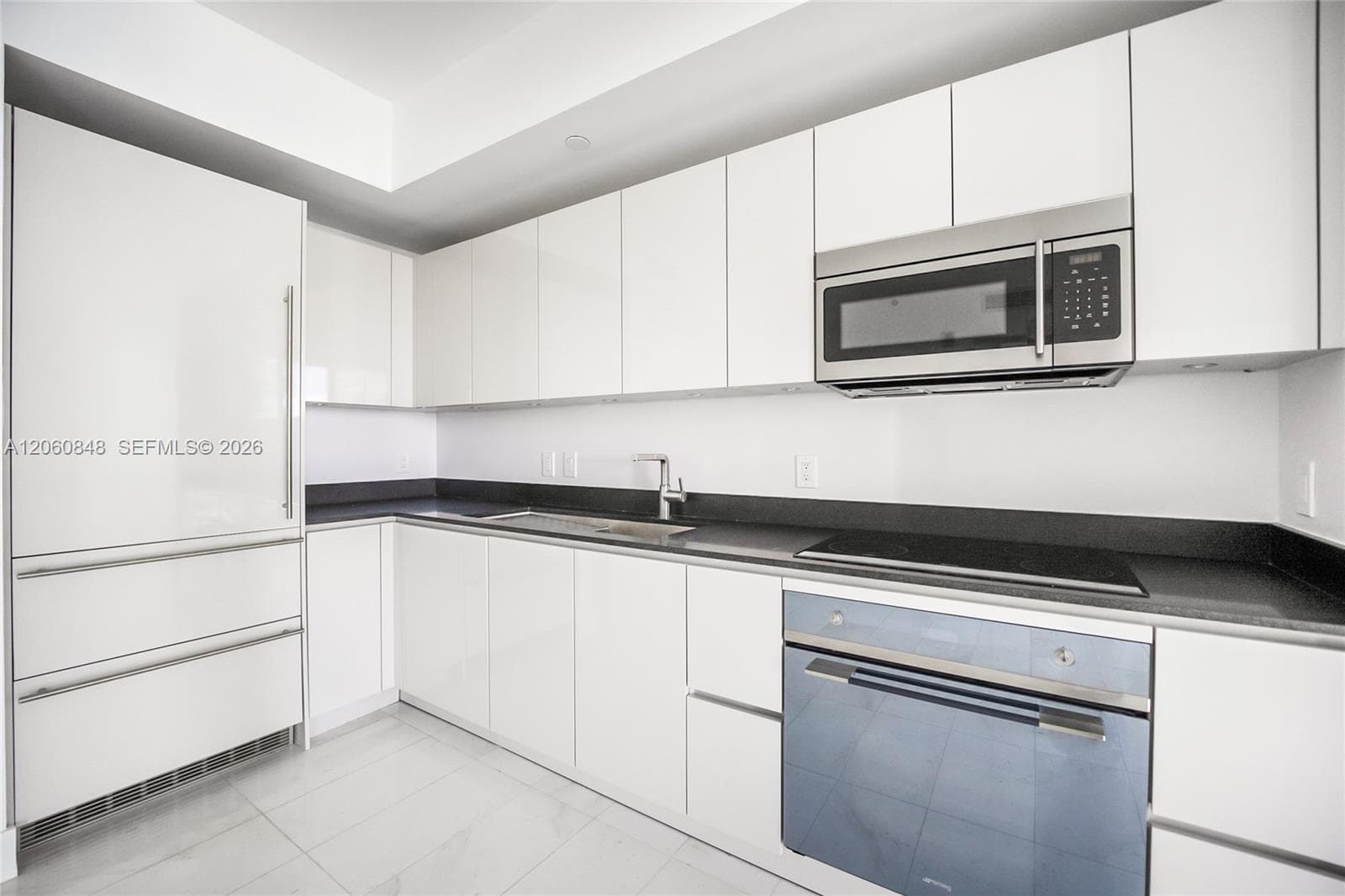 1010 Brickell Ave # 2708, Miami, FL 33131