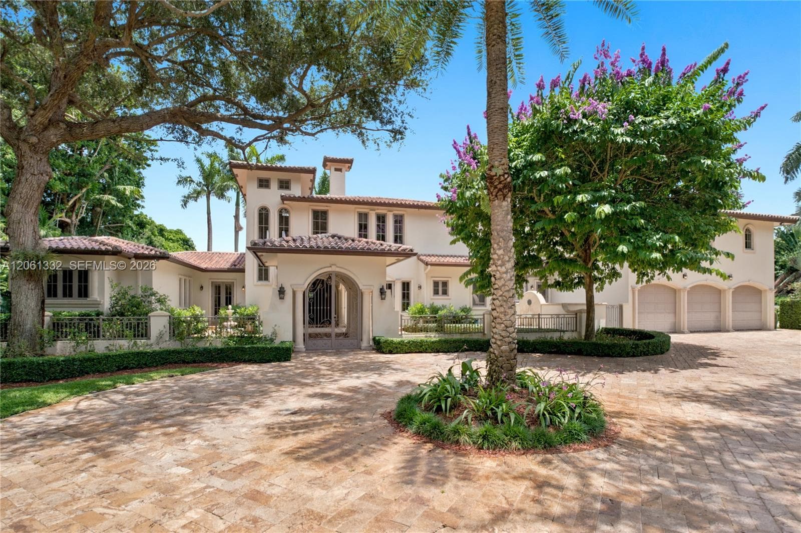 9501 Kerwood Ct, Coral Gables FL 33156