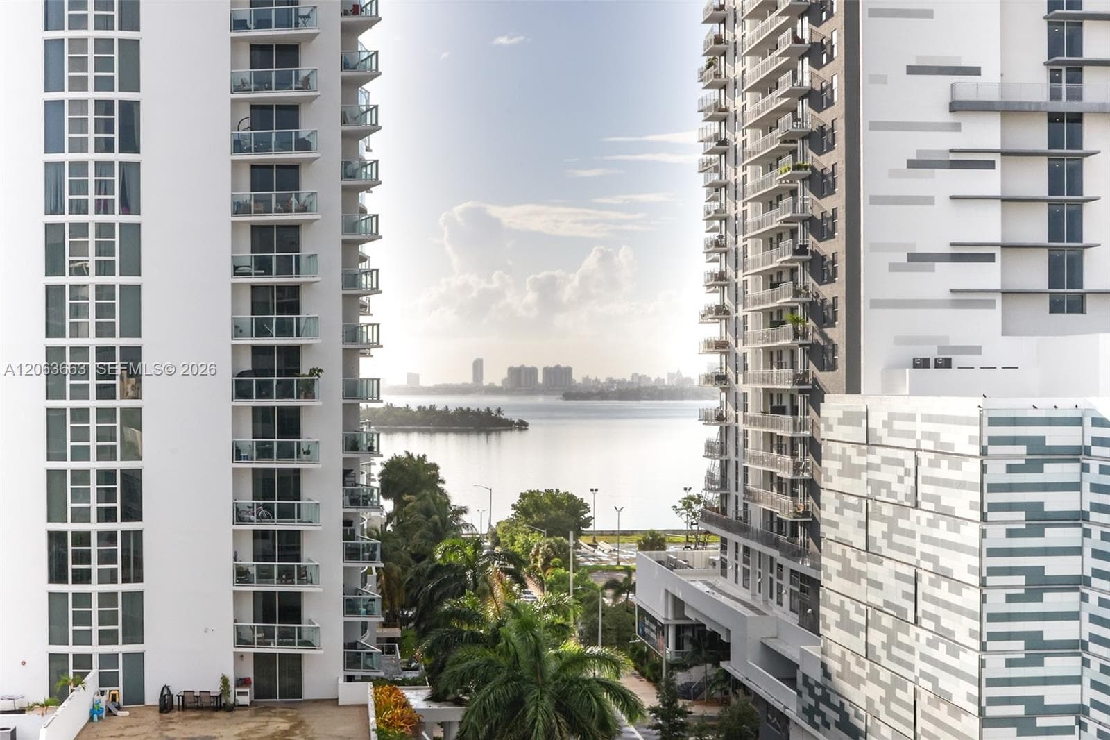 2200 NE 4th Ave # 802, Miami, FL 33137