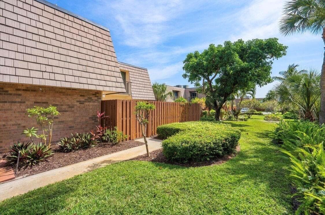 135 Ocean Cove Drive, Jupiter FL 33477