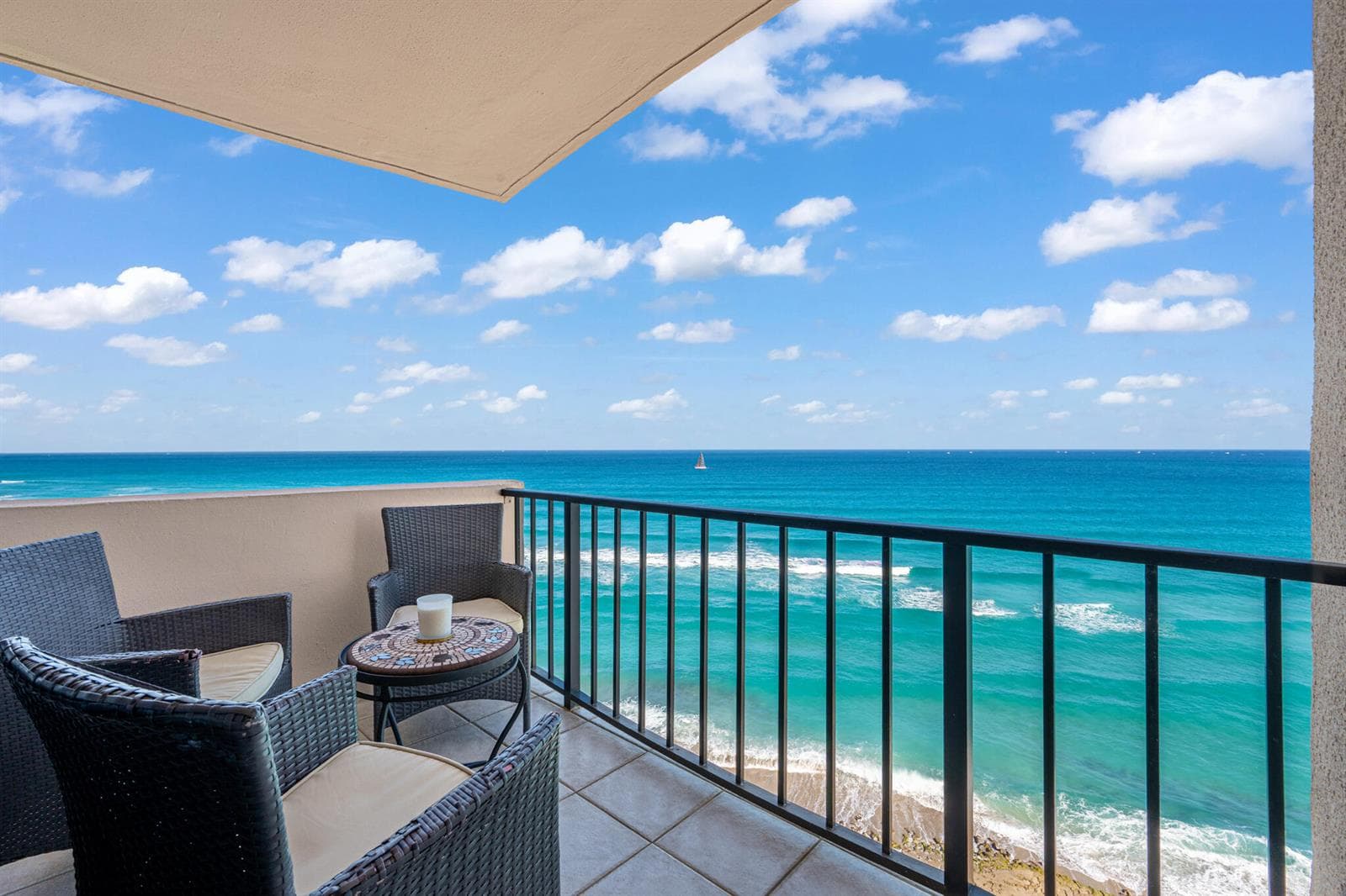 4200 N OCEAN Drive # 1101, Singer Island FL 33404