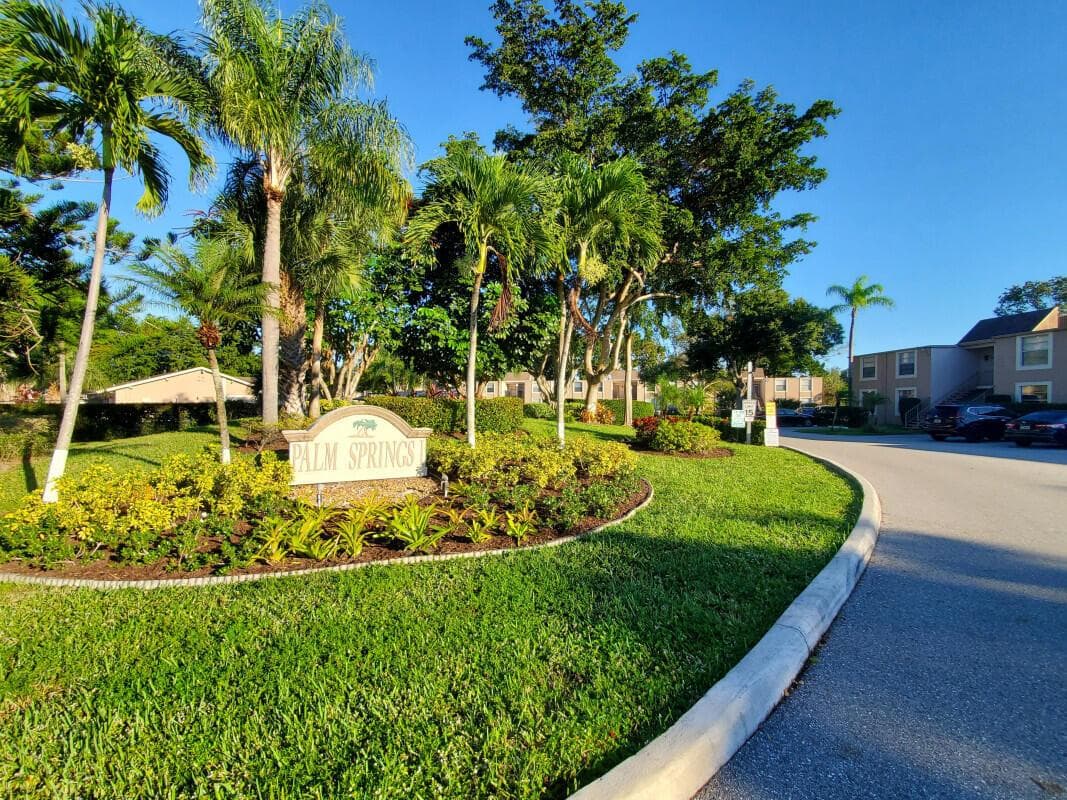1060 NW 80th Avenue # 104, Margate FL 33063