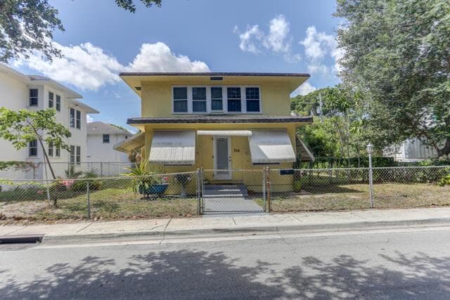 314 CRANESNEST Way, West Palm Beach FL 33401