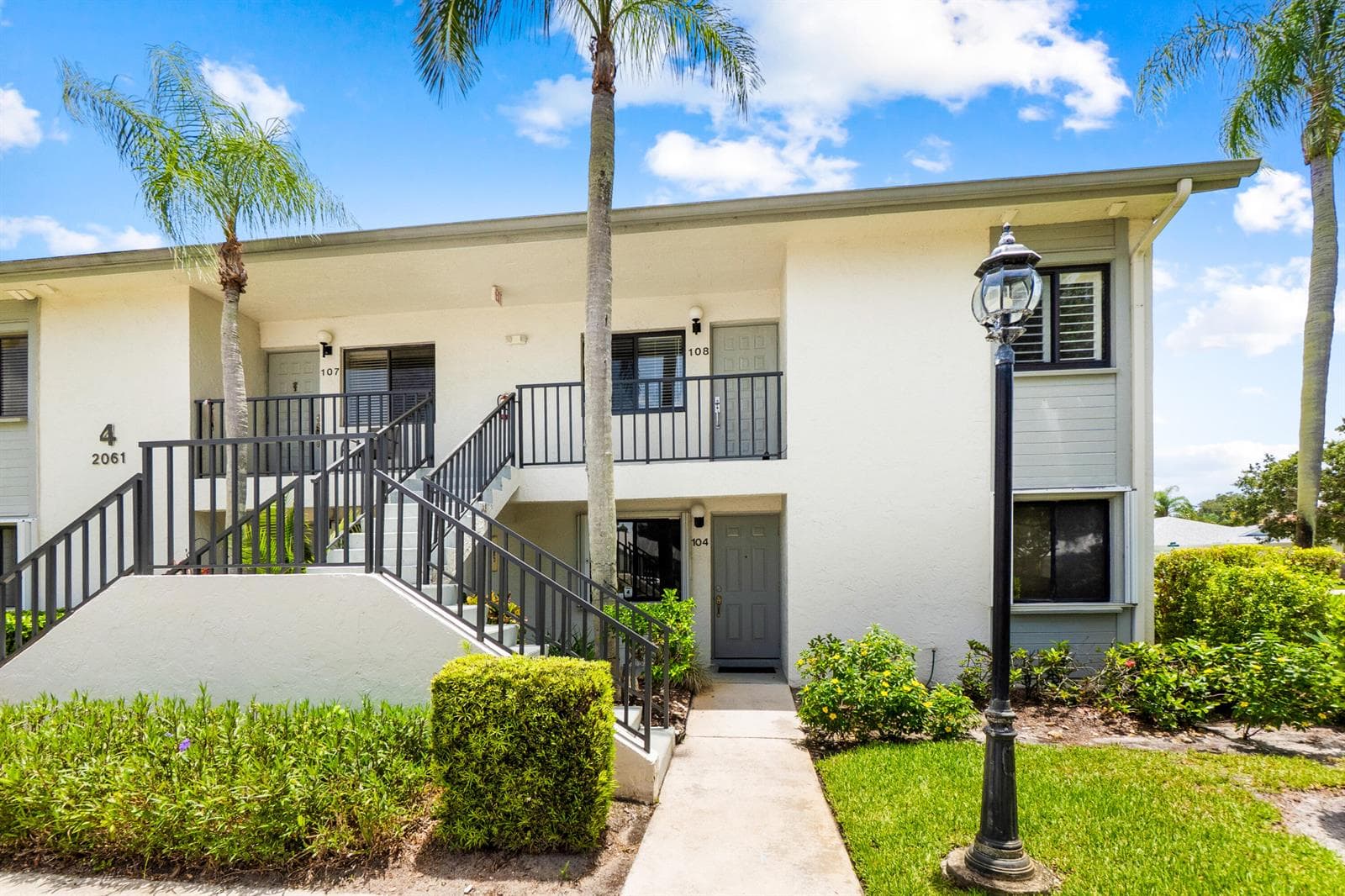 2061 NW 21ST Terrace # 108, Stuart FL 34994