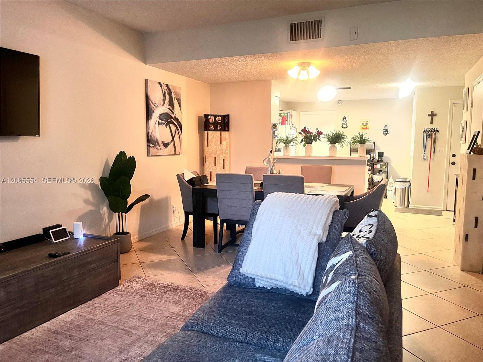 1210 Sorrento Dr, Weston, FL 33326