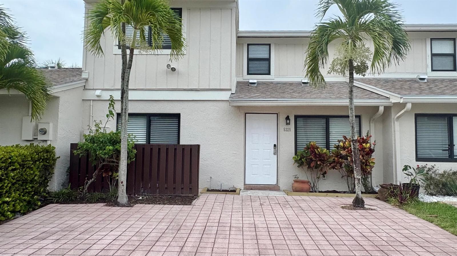 5325 TENNIS Lane, Delray Beach FL 33484