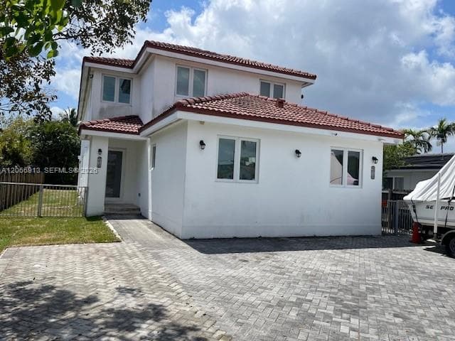9010 SW 25th St # 1, Miami, FL 33165